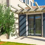 Dora - Summer Escape With Private Pool Villa Porec