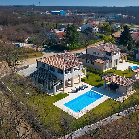 Villa Dora - Summer Escape With Private Pool *
